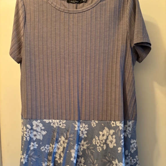 Doe & Rae short sleeve peplum - Picture 2 of 4